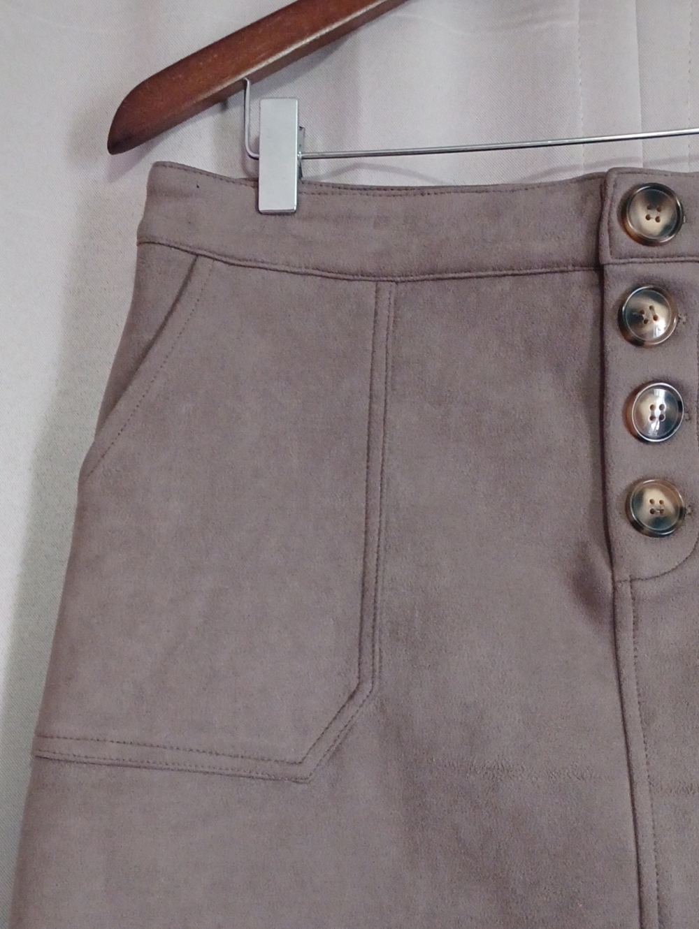 HYFVE Taupe Faux Suede A-Line Mini Skirt Button Closure Pockets High Waisted - Picture 4 of 16